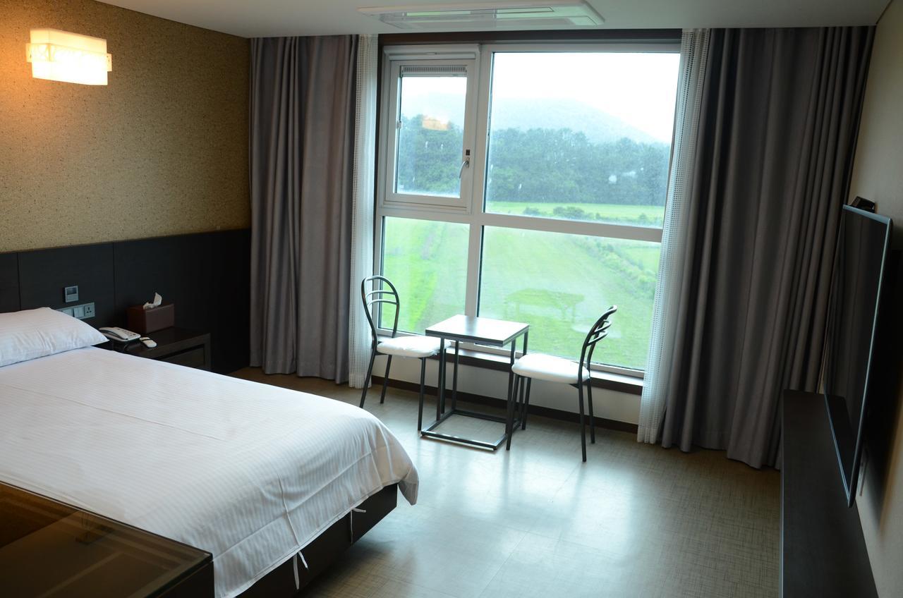 סאוגוויפו Jeju Stay In Sungsan מראה חיצוני תמונה