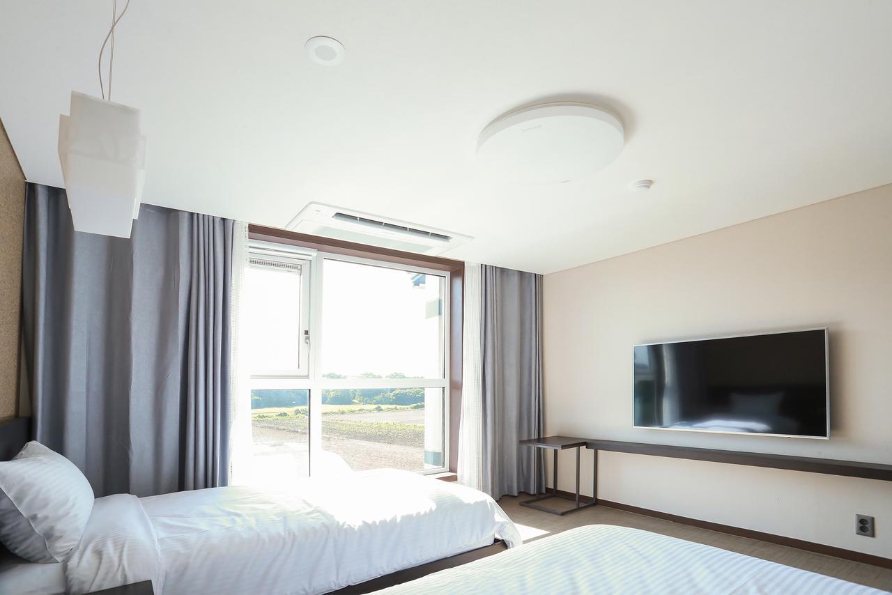סאוגוויפו Jeju Stay In Sungsan מראה חיצוני תמונה