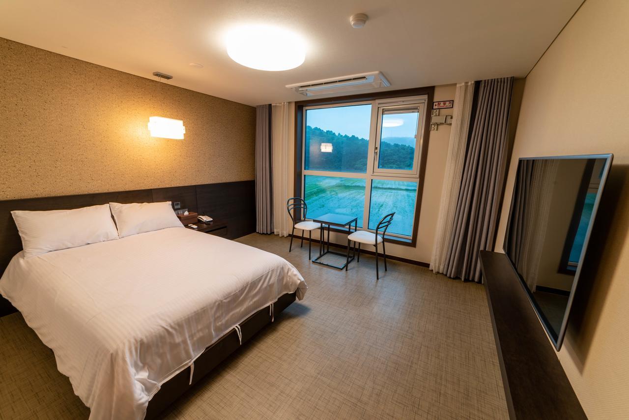 סאוגוויפו Jeju Stay In Sungsan מראה חיצוני תמונה
